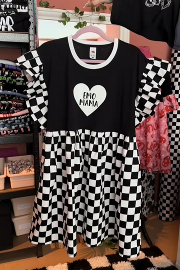 EMO MAMA Upcycled Tee